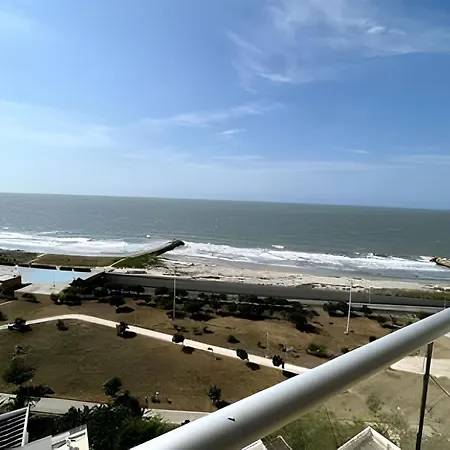 Frente Al Mar En 1404 * Cartagena